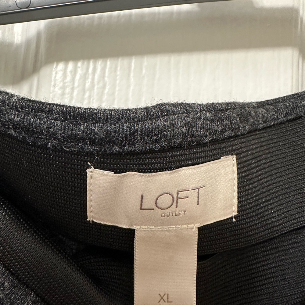 LOFT Outlet Black Sweater XL